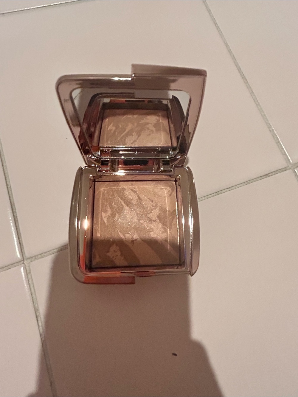 Hourglass NEW! Ambient® Lighting Bronzer Luminous Bronze Light!